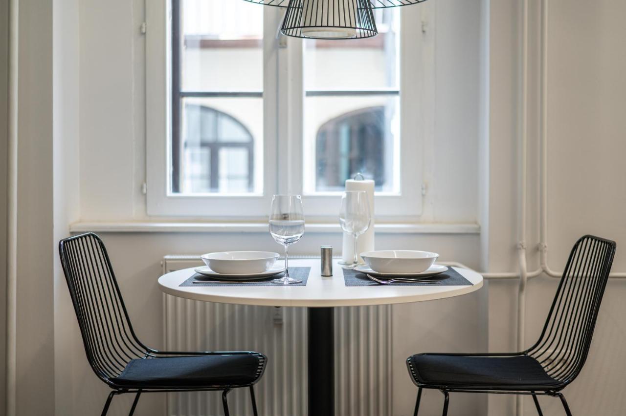 Strict City Apartments リュブリャナ エクステリア 写真
