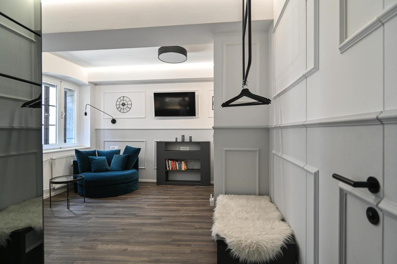 Strict City Apartments リュブリャナ エクステリア 写真