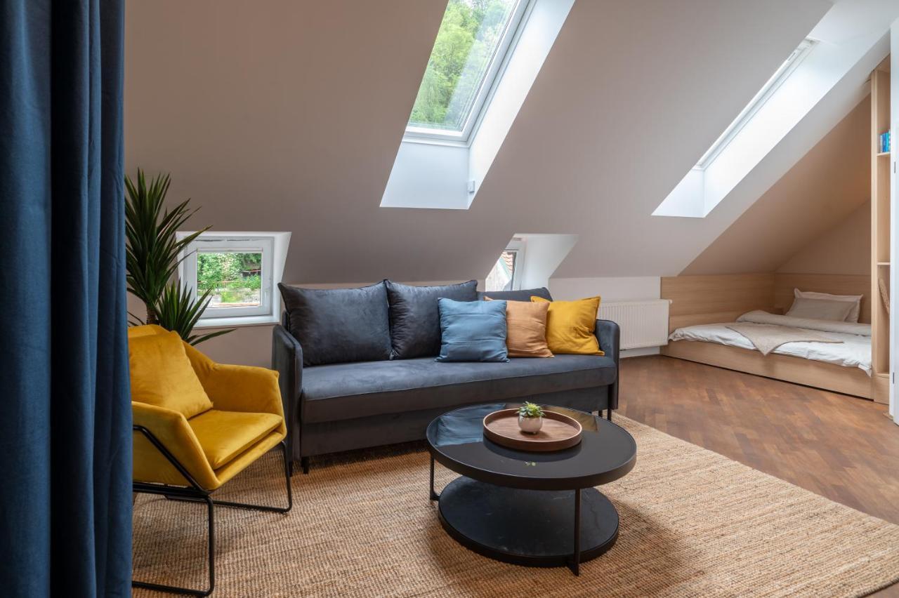Strict City Apartments リュブリャナ エクステリア 写真