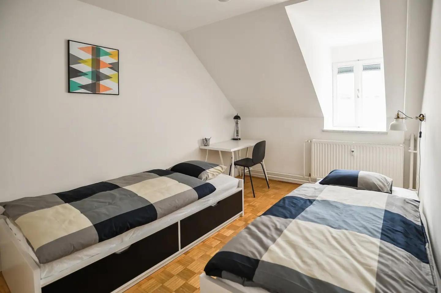 Strict City Apartments リュブリャナ エクステリア 写真