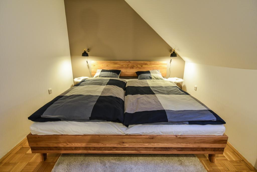 Strict City Apartments リュブリャナ エクステリア 写真